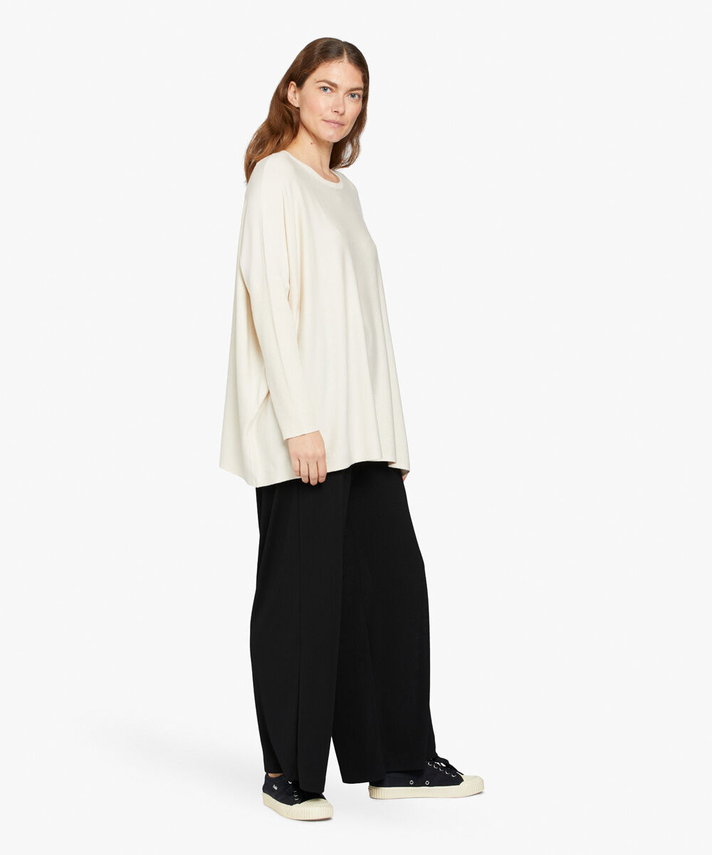 Fanasi Jumper, Whitecap